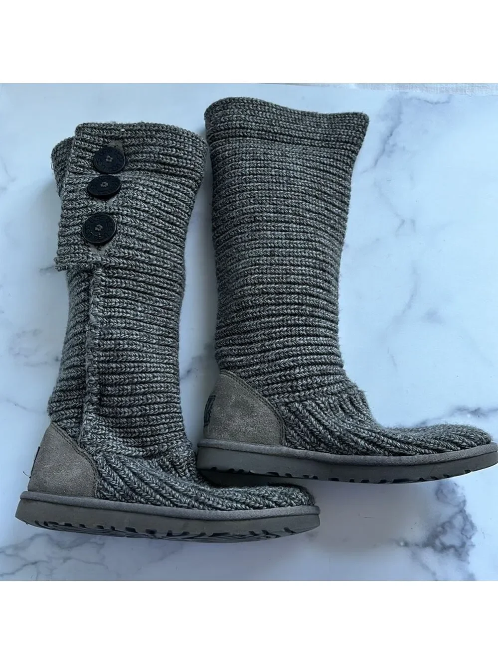 UGG Classic Cardy Gray Chunky Cable Sweater Boot Size 5